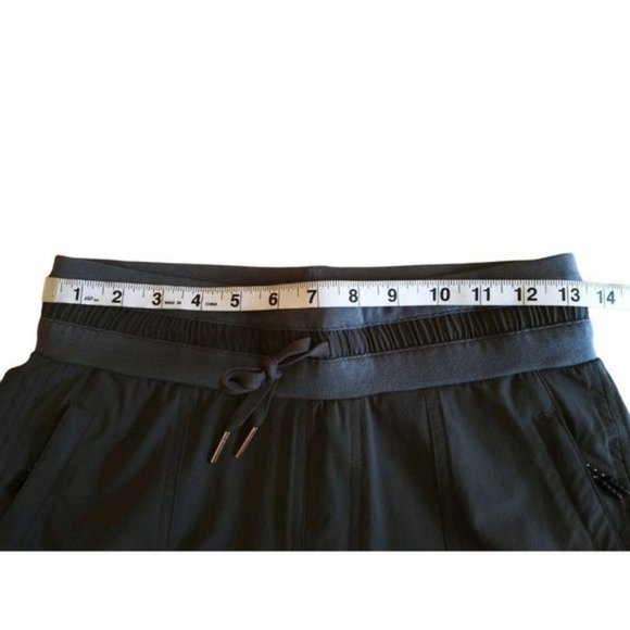 nwt Women's Grey Elastic Waist Lightweight Capris UPF 50+ - Picture 7 of 13